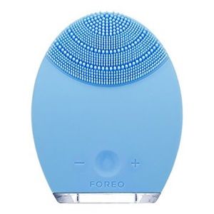 NEW SEALED Foreo LUNA 2-in-1 Silicone face brush